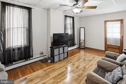 1212 E Philadelphia Avenue, Gilbertsville, PA 19525 - Photo 4