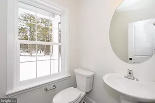 208 Schwenk Rd, Perkiomenville, PA 18074 - Photo 10