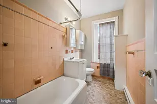 1427 Powell St, Norristown, PA 19401 - Photo 8