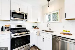 111 Everett Ave, Willow Grove, PA 19090 - Photo 10