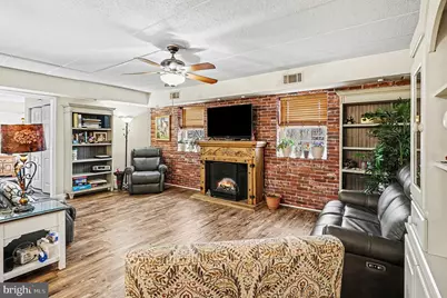 177 Woodstream Drive, Norristown, PA 19403 - Photo 6