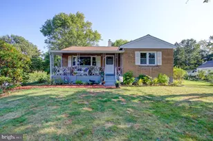 987 Jacks Ln, Lansdale, PA 19446 - Photo 2