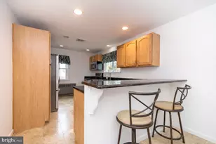 987 Jacks Ln, Lansdale, PA 19446 - Photo 16