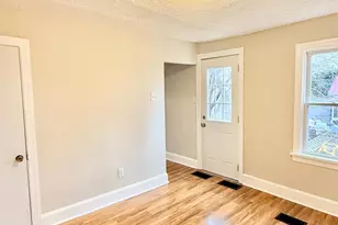 666 Jefferson St, Pottstown, PA 19464 - Photo 8