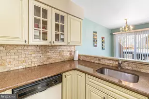 107 Dawn Dr, Lansdale, PA 19446 - Photo 10