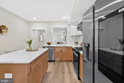 378 E Elm Street, Conshohocken, PA 19428 - Photo 14