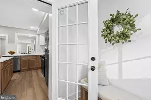 378 E Elm St, Conshohocken, PA 19428 - Photo 16