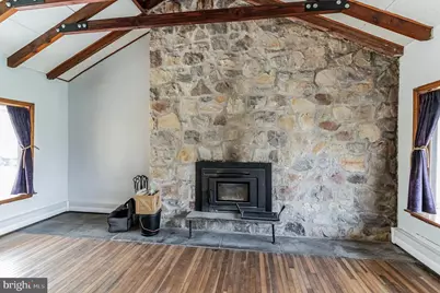 512 Elizabeth Drive, Eagleville, PA 19403 - Photo 2