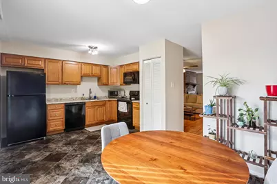 2402 Walnut Ridge Estate, Pottstown, PA 19464 - Photo 10