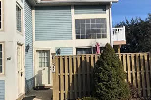 11 Brookside Ct, Horsham, PA 19044 - Photo 2