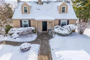 3104 W Mt Kirk Ave, Norristown, PA 19403 - Photo 2