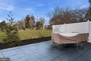 975 Still Waters Ln, Pennsburg, PA 18073 - Photo 18