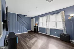 313 W Walnut St, Pottstown, PA 19464 - Photo 2