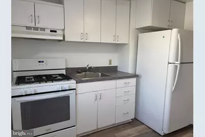 15 E Park Avenue, Ambler, PA 19002 - Photo 2