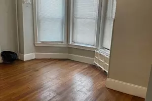 335 Chestnut St, Pottstown, PA 19464 - Photo 1