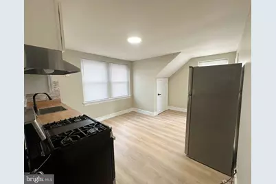 1109 W James Street #2, Norristown, PA 19401 - Photo 4