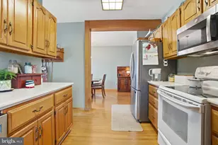 301 N 3rd St, Telford, PA 18969 - Photo 16