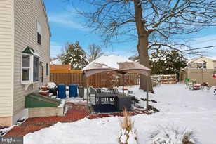 301 N 3rd St, Telford, PA 18969 - Photo 32