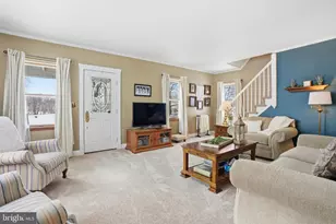 301 N 3rd St, Telford, PA 18969 - Photo 4