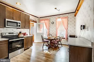 402 N 5th Ave, Royersford, PA 19468 - Photo 22