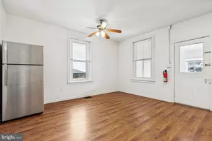 206 Chain St, Norristown, PA 19401 - Photo 10