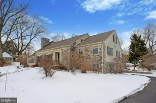 505 Red Leaf Rd, Wynnewood, PA 19096 - Photo 2