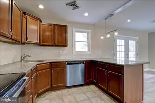 3103 Stoney Creek Rd, Norristown, PA 19401 - Photo 12