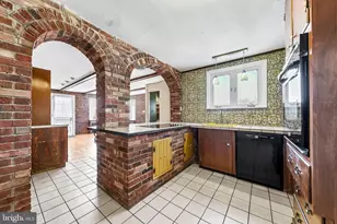 1715 Sandy Hill Rd, Plymouth Meeting, PA 19462 - Photo 12