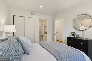 948 Riverplace Dr, Conshohocken, PA 19428 - Photo 26