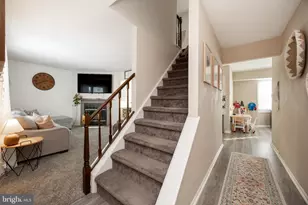 2590 Terraced Hill Ct, Pottstown, PA 19464 - Photo 4