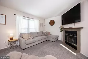 2590 Terraced Hill Ct, Pottstown, PA 19464 - Photo 6