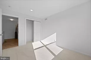 252 Chapel Ct, Norristown, PA 19401 - Photo 32