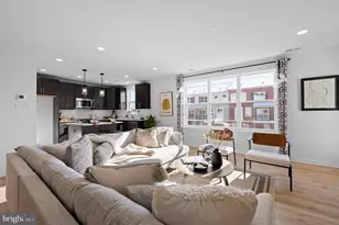 252 Chapel Ct, Norristown, PA 19401 - Photo 10