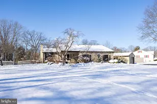 24 Acoma Ln, Collegeville, PA 19426 - Photo 1