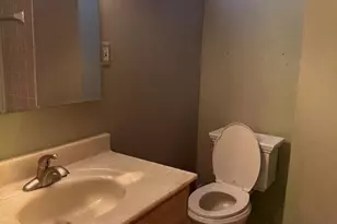 240 Sweetbriar Cir, King of Prussia, PA 19406 - Photo 10