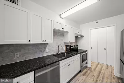 1001 City Avenue #W-113, Wynnewood, PA 19096 - Photo 2