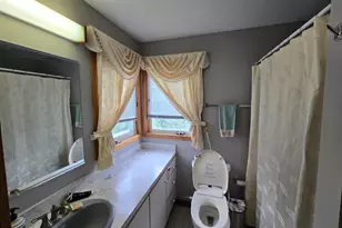 2276 S Valley Forge Rd, Lansdale, PA 19446 - Photo 36