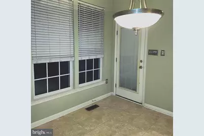 233 Creekside Drive, Pottstown, PA 19464 - Photo 6