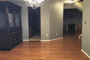 233 Creekside Dr, Pottstown, PA 19464 - Photo 4