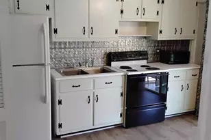 1240 E High St, Pottstown, PA 19464 - Photo 2