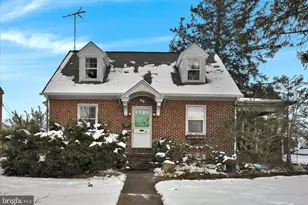 227 W King St, Pottstown, PA 19464 - Photo 1