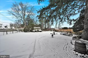 227 W King St, Pottstown, PA 19464 - Photo 24