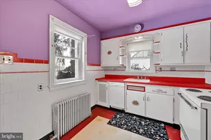 227 W King St, Pottstown, PA 19464 - Photo 12