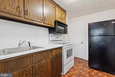 171 Sunrise Drive, Pottstown, PA 19464 - Photo 6