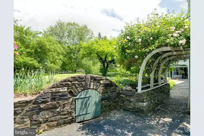 1118 Indian Creek Rd, Wynnewood, PA 19096 - Photo 8