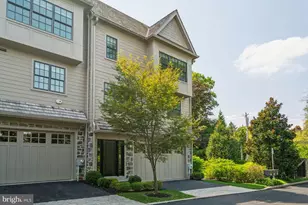 13 Overlea Way, Erdenheim, PA 19038 - Photo 2