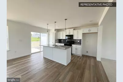 716 Deerfield Boulevard #LOT 4, Pennsburg, PA 18073 - Photo 6