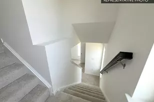 716 Deerfield Blvd, Pennsburg, PA 18073 - Photo 2