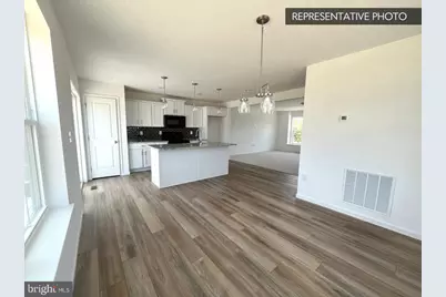 716 Deerfield Boulevard #LOT 4, Pennsburg, PA 18073 - Photo 4