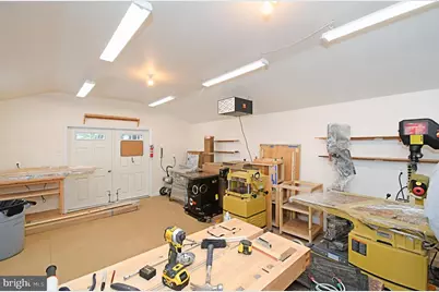 555 Saratoga Road, King of Prussia, PA 19406 - Photo 38